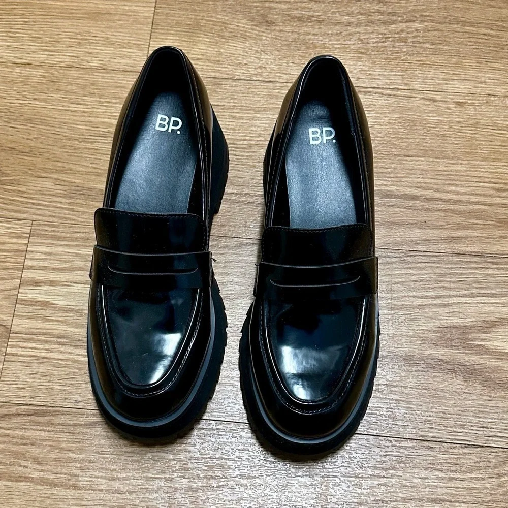 BP. Platform loafers